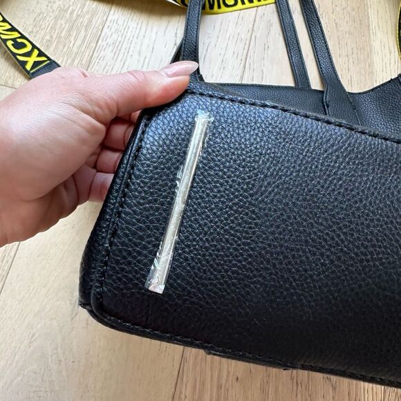 Steve Madden Black Yellow Strap Leather Book Work Large Travel Tote - Picture 5 of 8